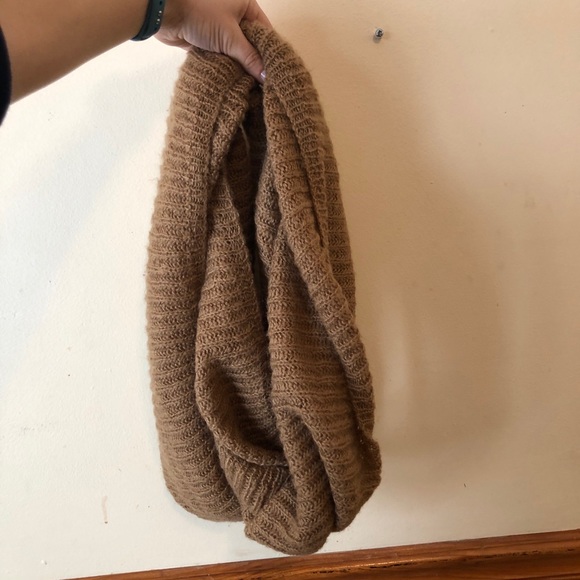 bp Infinity Scarf - Picture 3 of 6